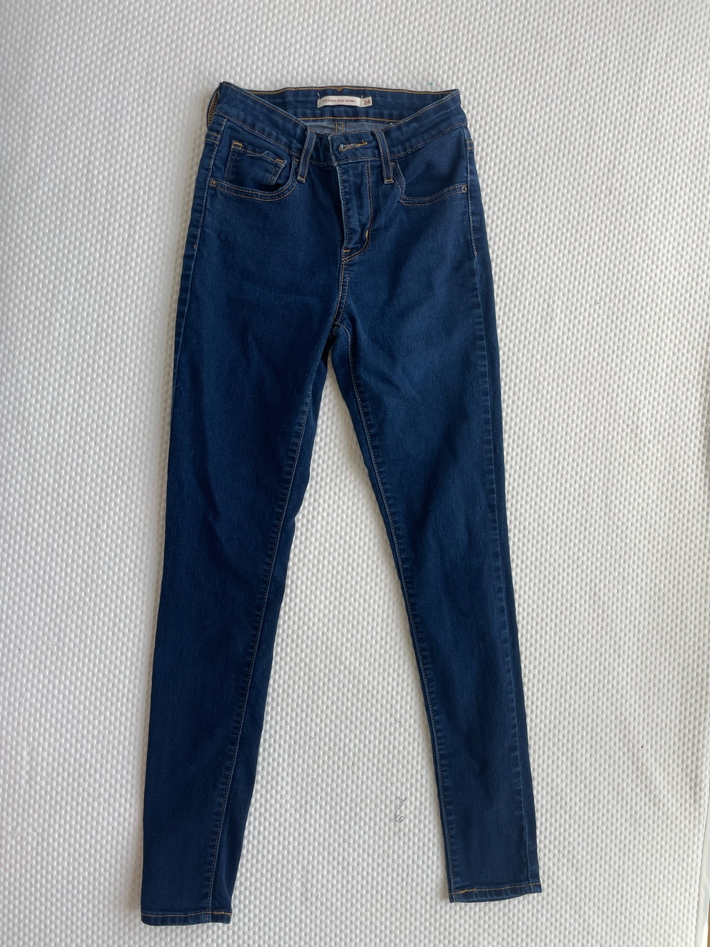 Levi's Women's Skinny Jeans in Dark Blue
